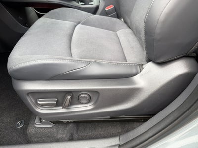 2026 Toyota C-HR XSE