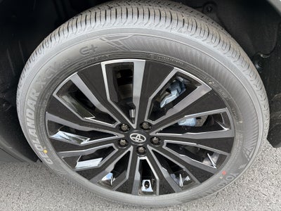 2026 Toyota C-HR XSE