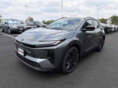 2026 Toyota C-HR XSE