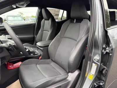 2026 Toyota C-HR XSE