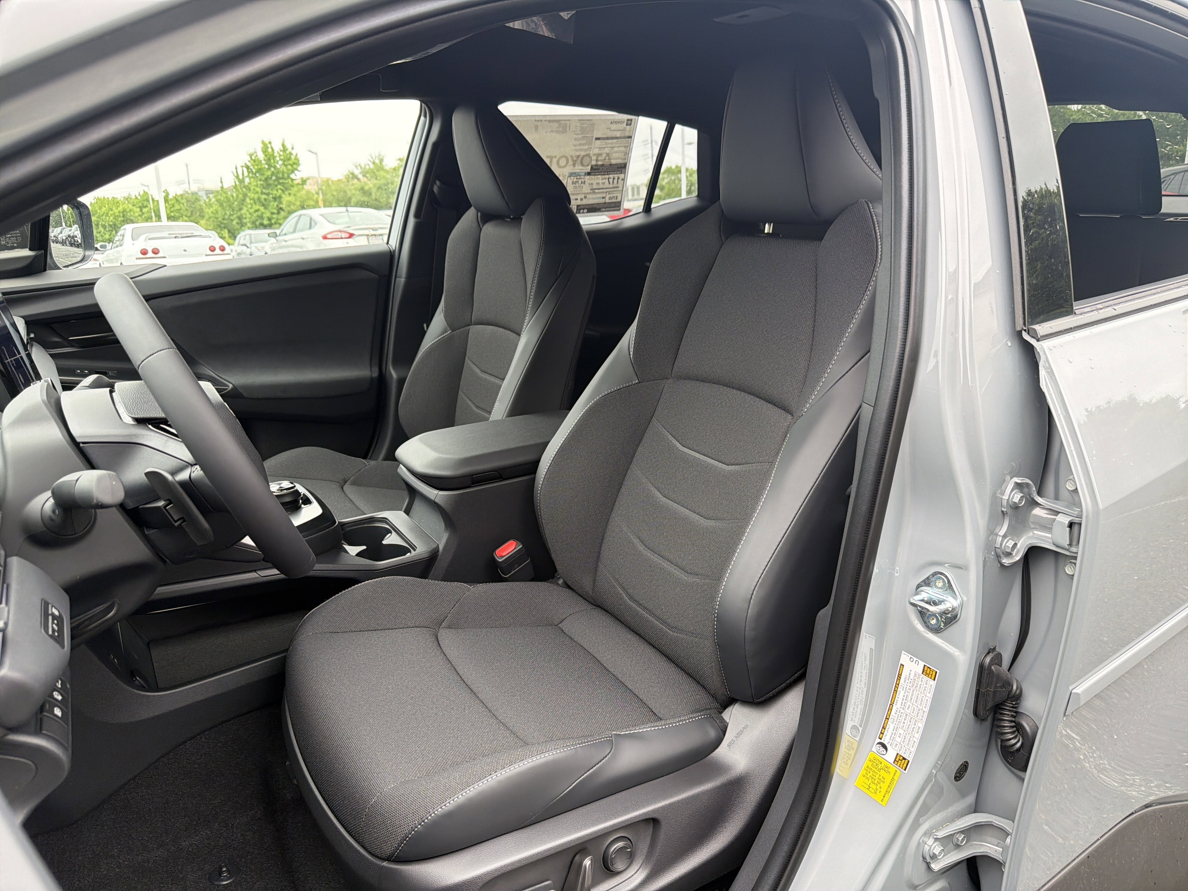2026 Toyota C-HR SE