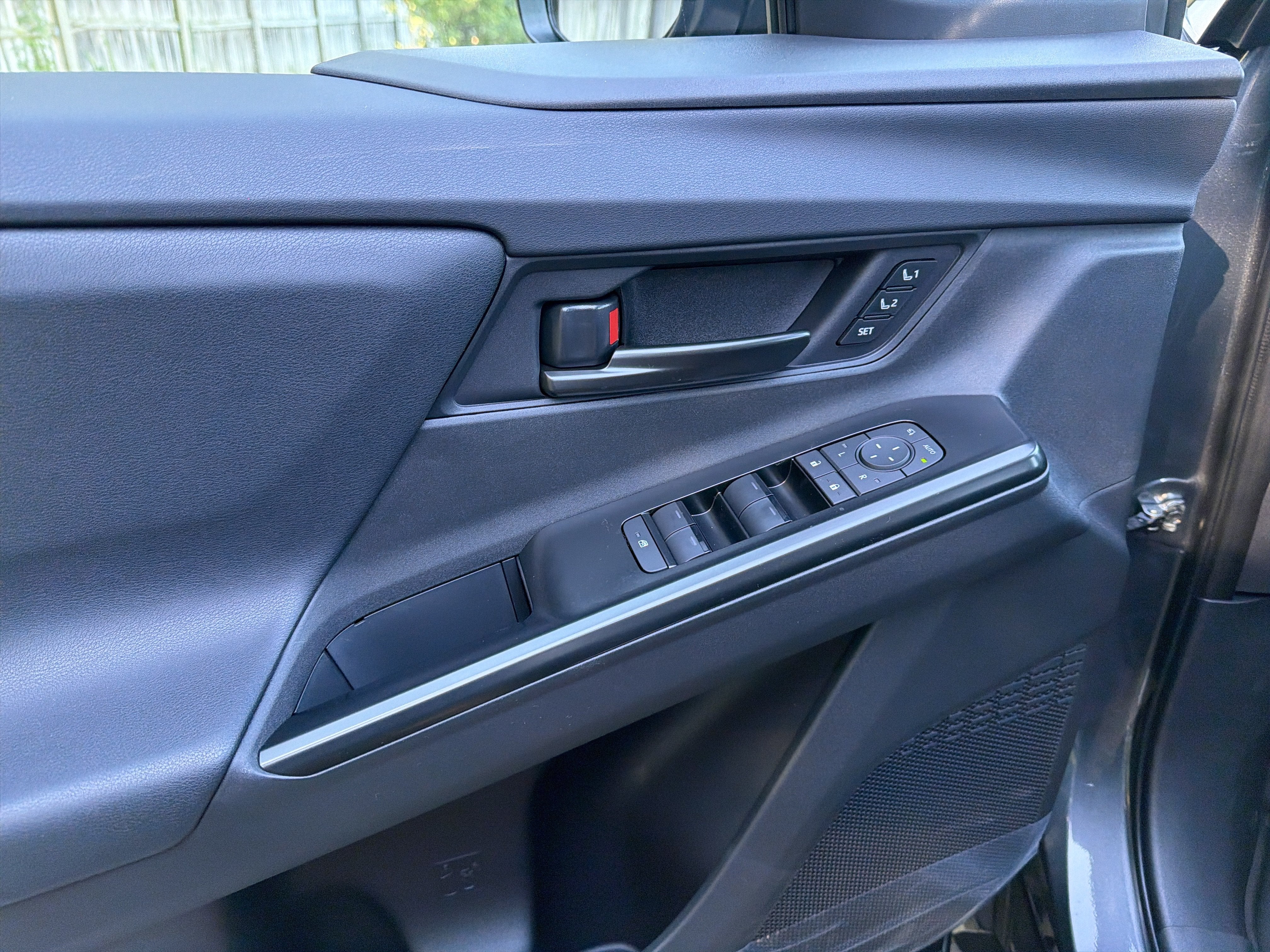 2026 Toyota bZ Woodland Premium
