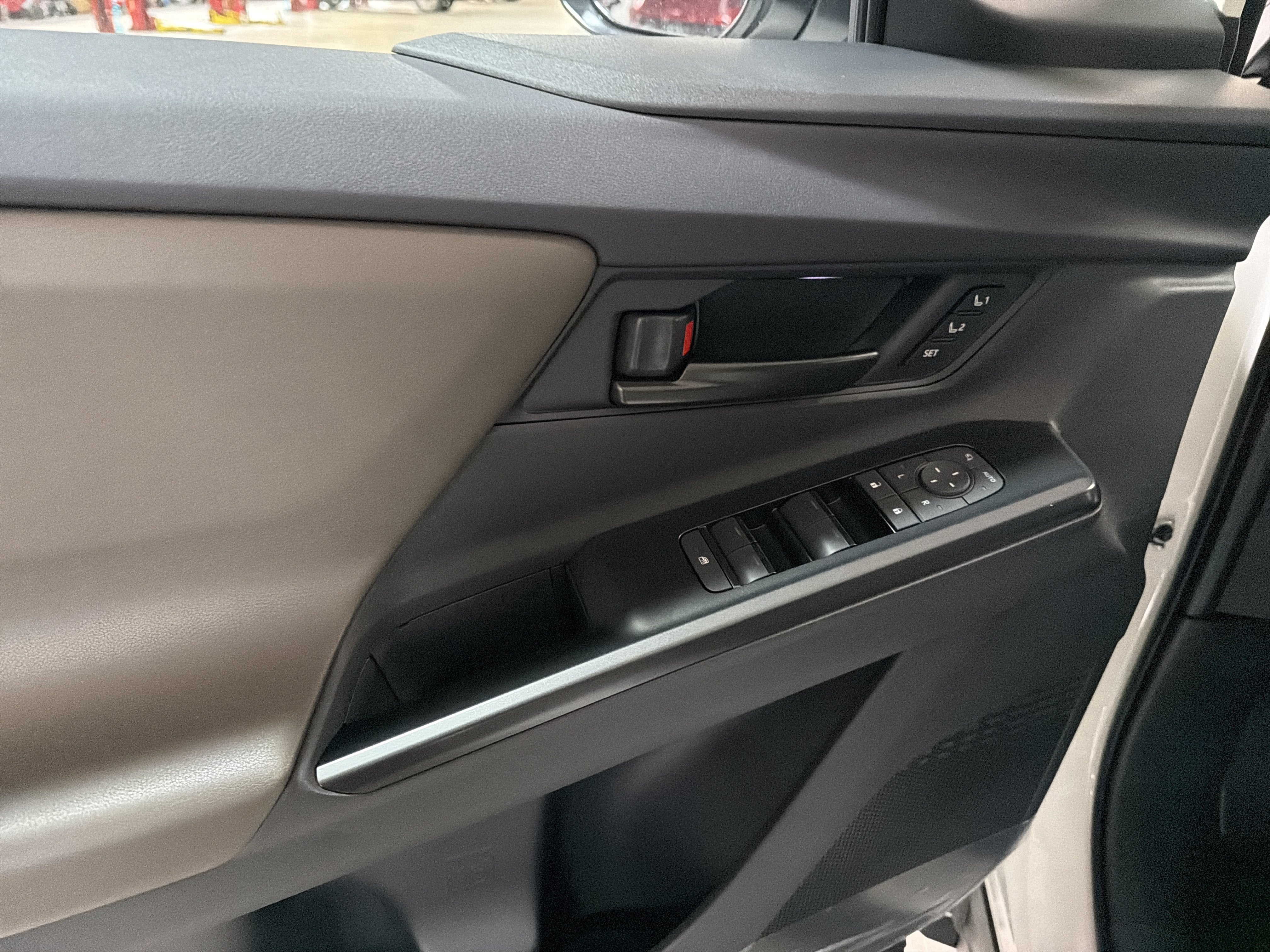 2026 Toyota bZ Woodland Premium