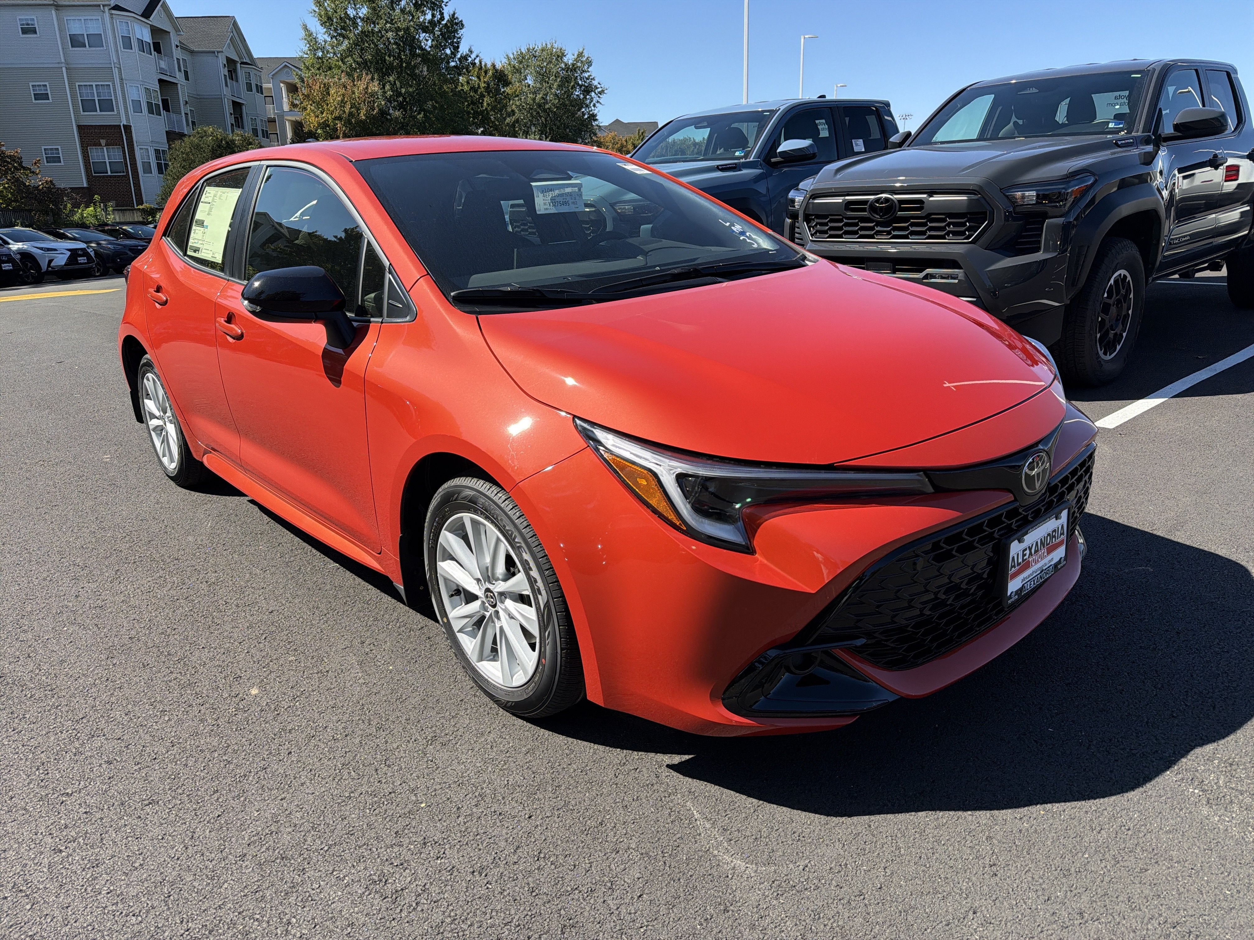 2027 Toyota Corolla Hatchback SE
