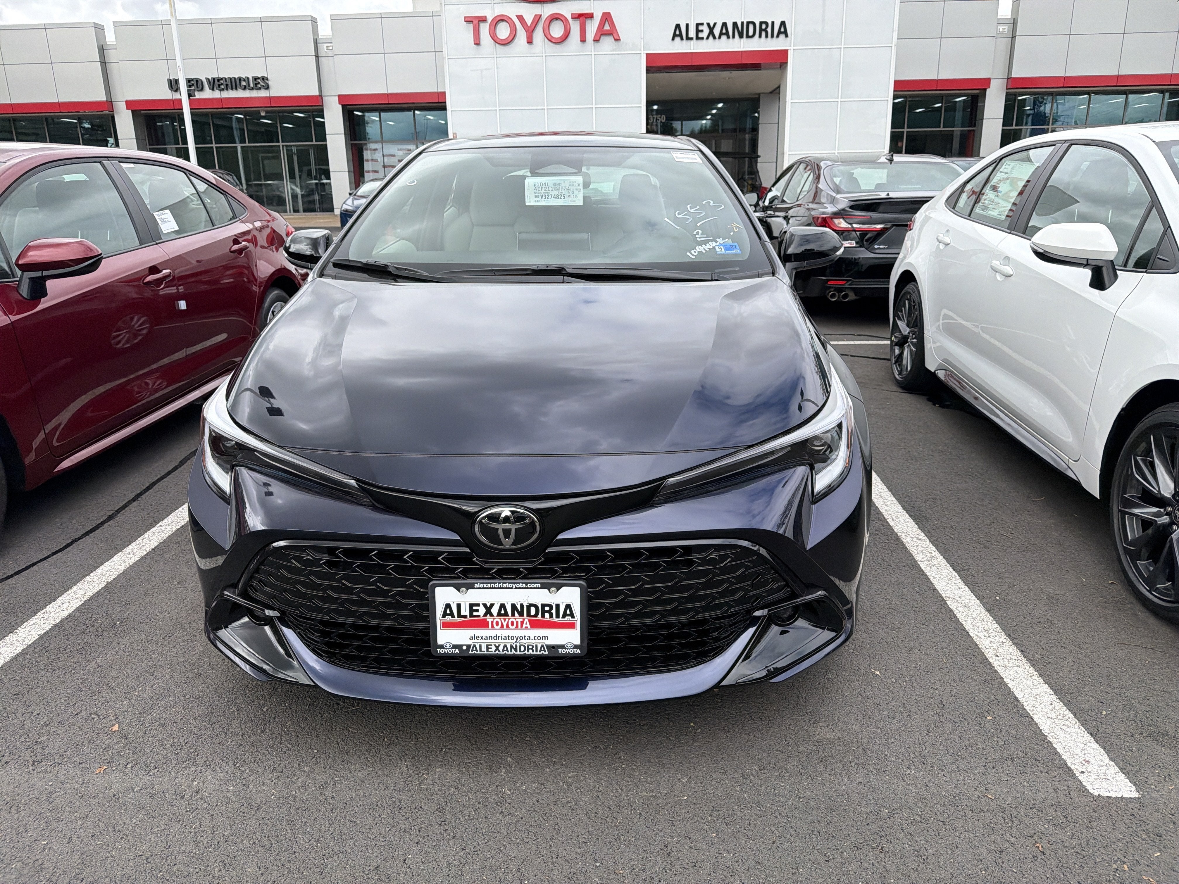 2027 Toyota Corolla Hatchback SE