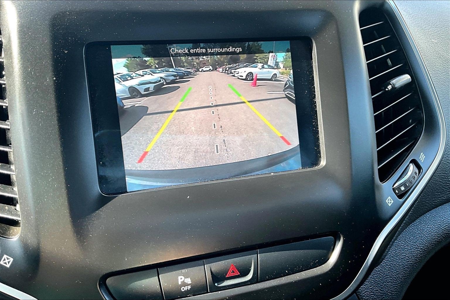 2020 Jeep Cherokee Altitude