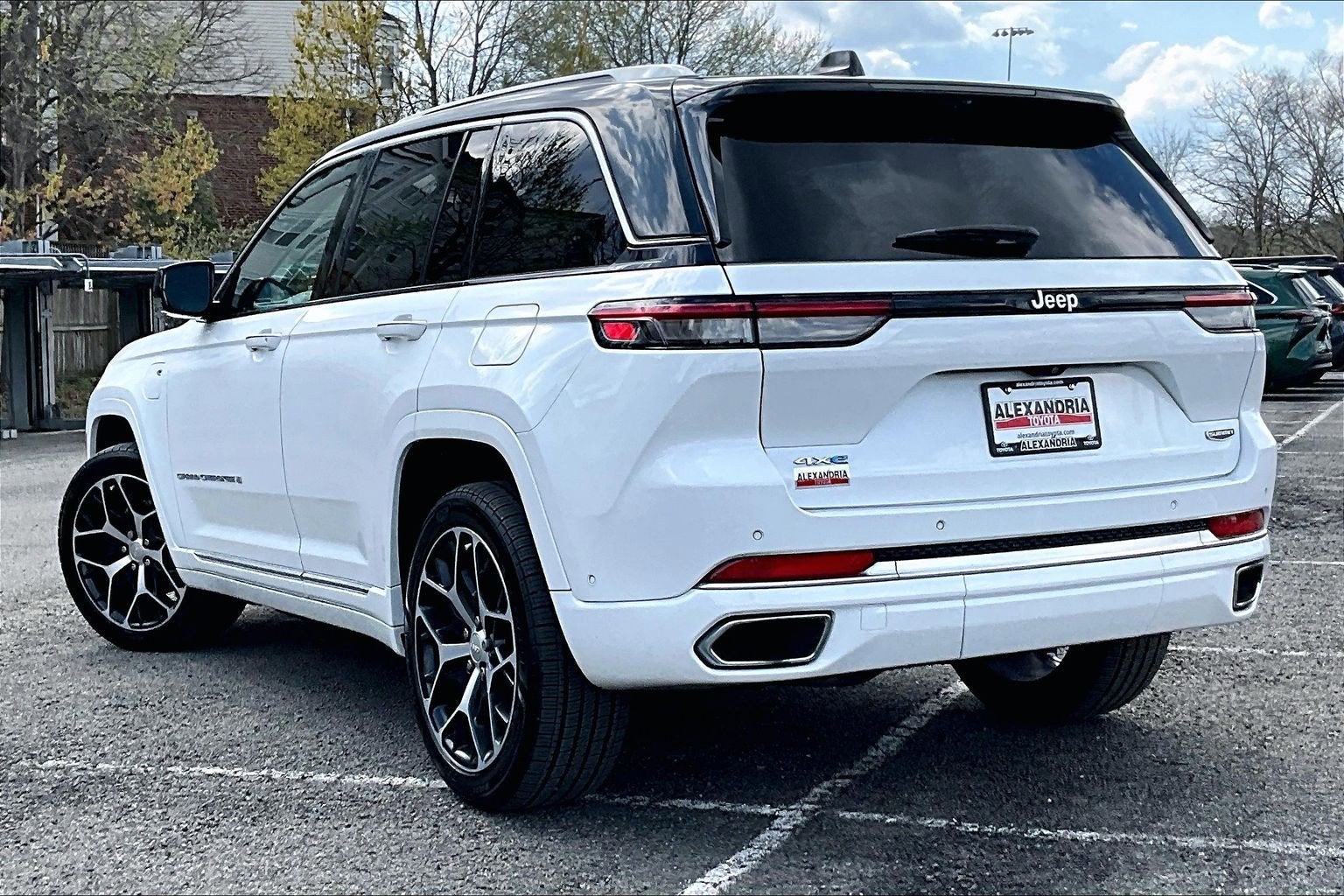 2023 Jeep Grand Cherokee 4xe Summit Reserve