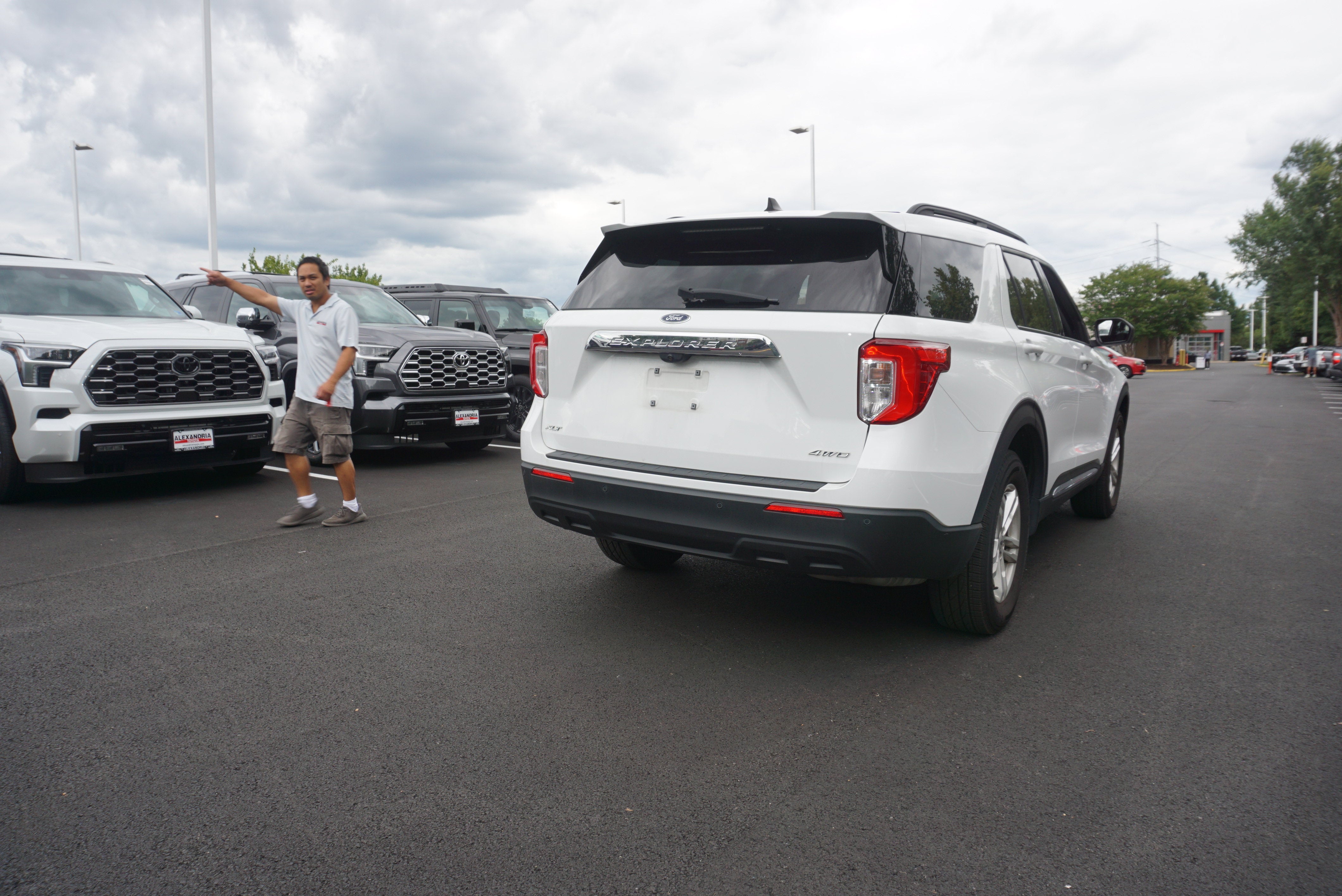 2023 Ford Explorer XLT