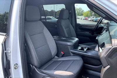 2023 Chevrolet Suburban LS