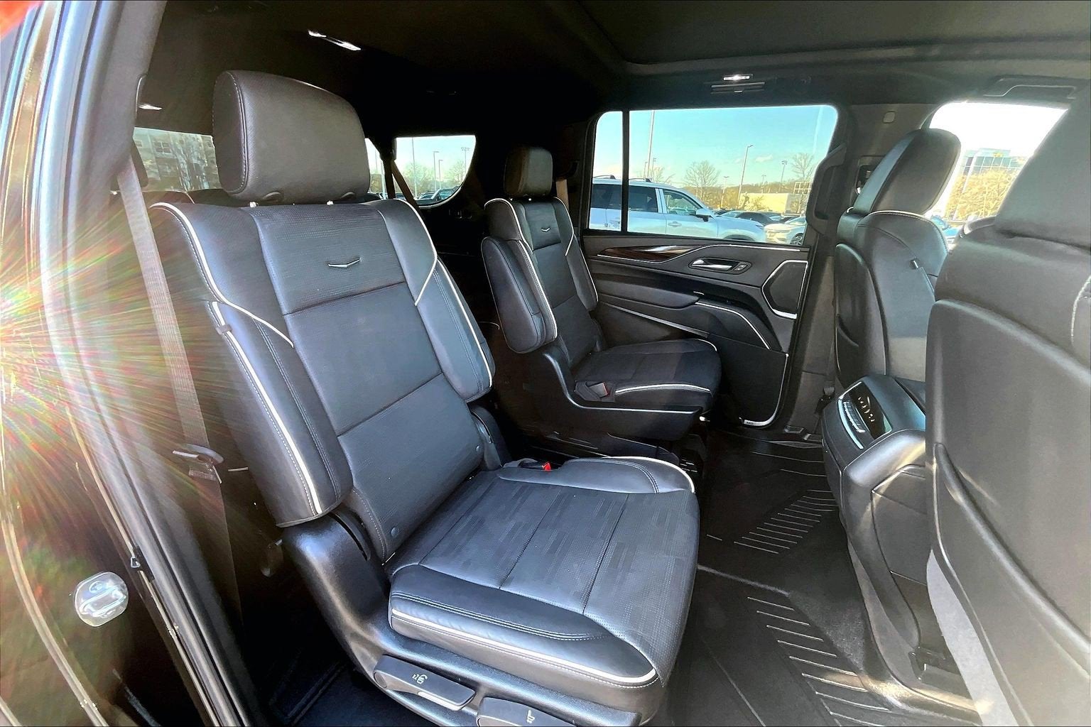 2024 Cadillac Escalade ESV 4WD Premium Luxury