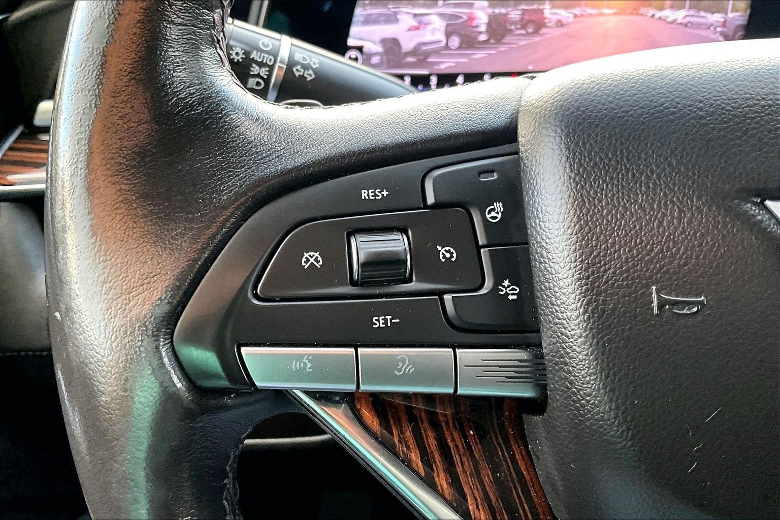 2023 Cadillac Escalade ESV 4WD Premium Luxury