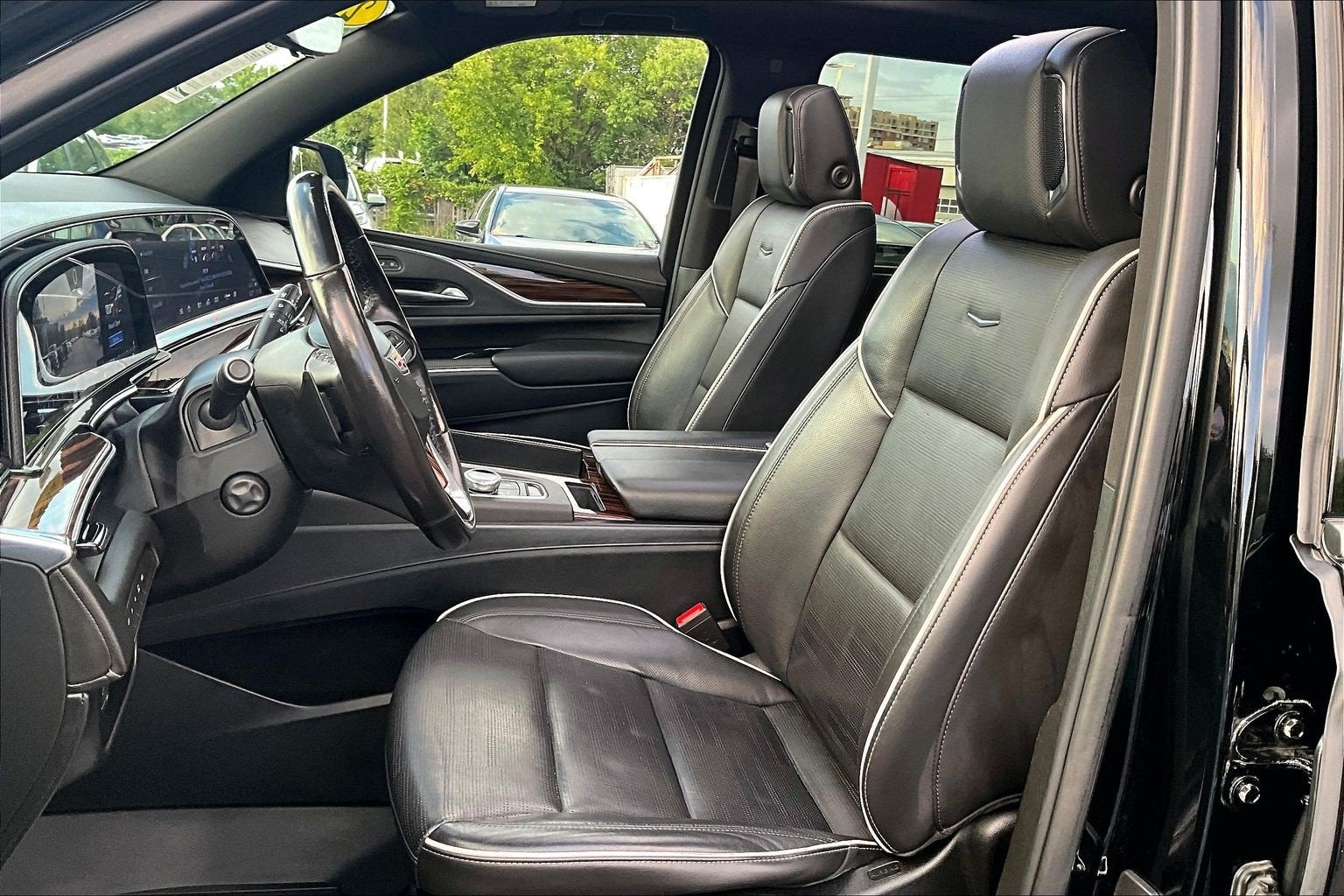 2023 Cadillac Escalade ESV 4WD Premium Luxury