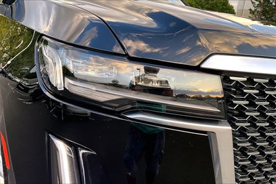 2023 Cadillac Escalade ESV 4WD Premium Luxury