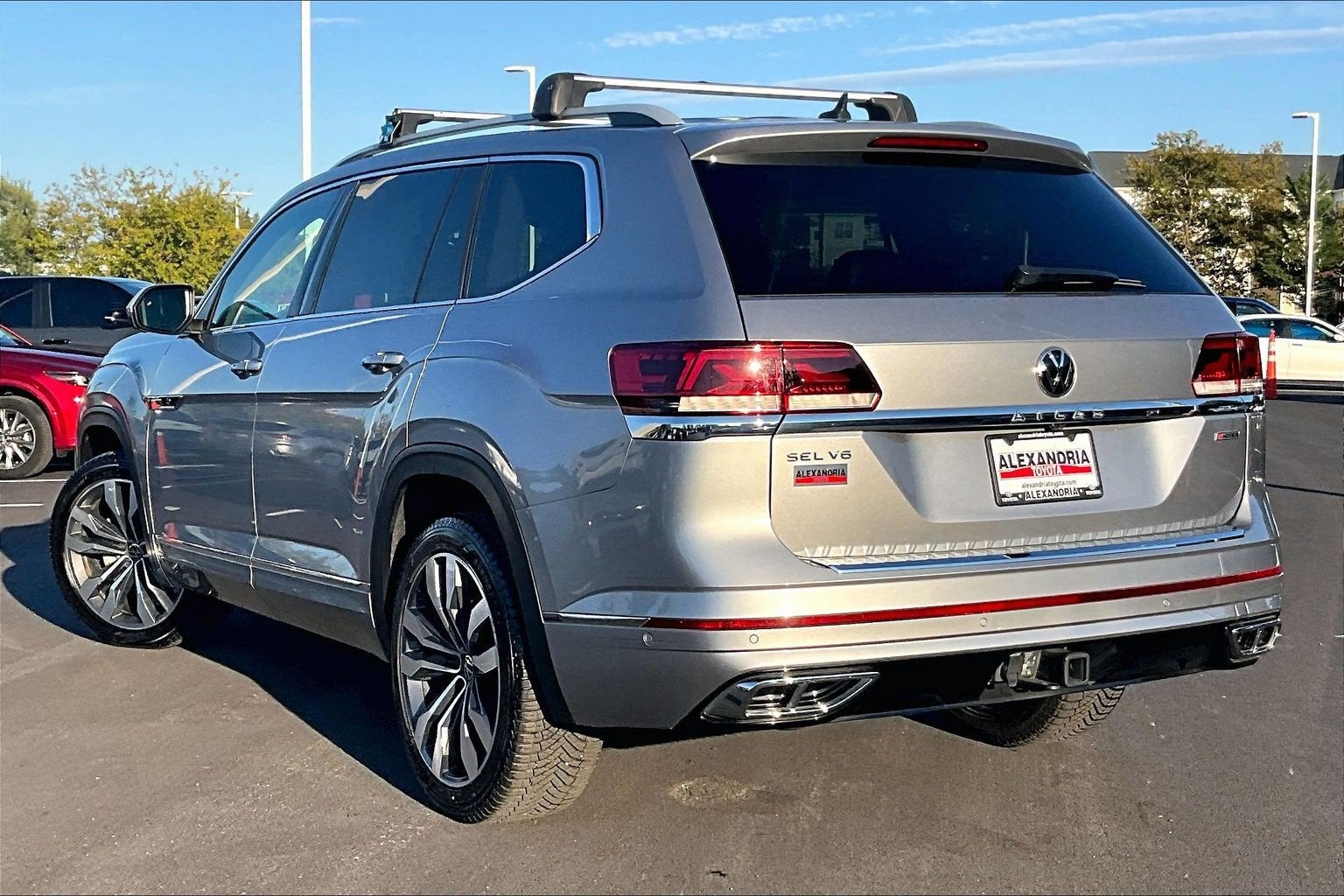 2022 Volkswagen Atlas 3.6L V6 SEL Premium R-Line