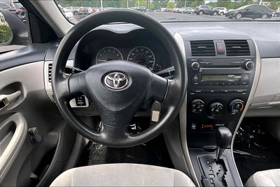 2011 Toyota Corolla LE
