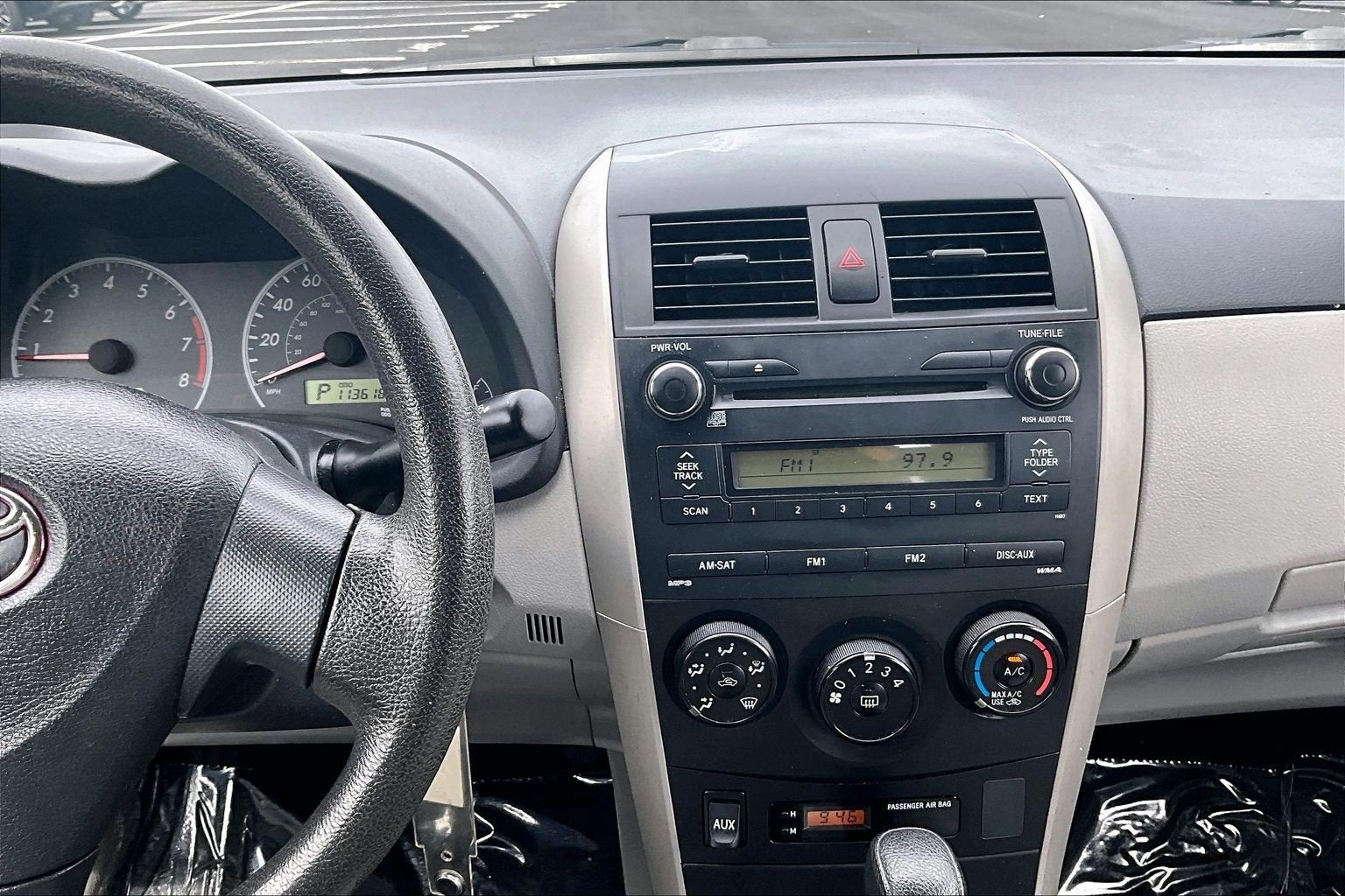 2011 Toyota Corolla LE