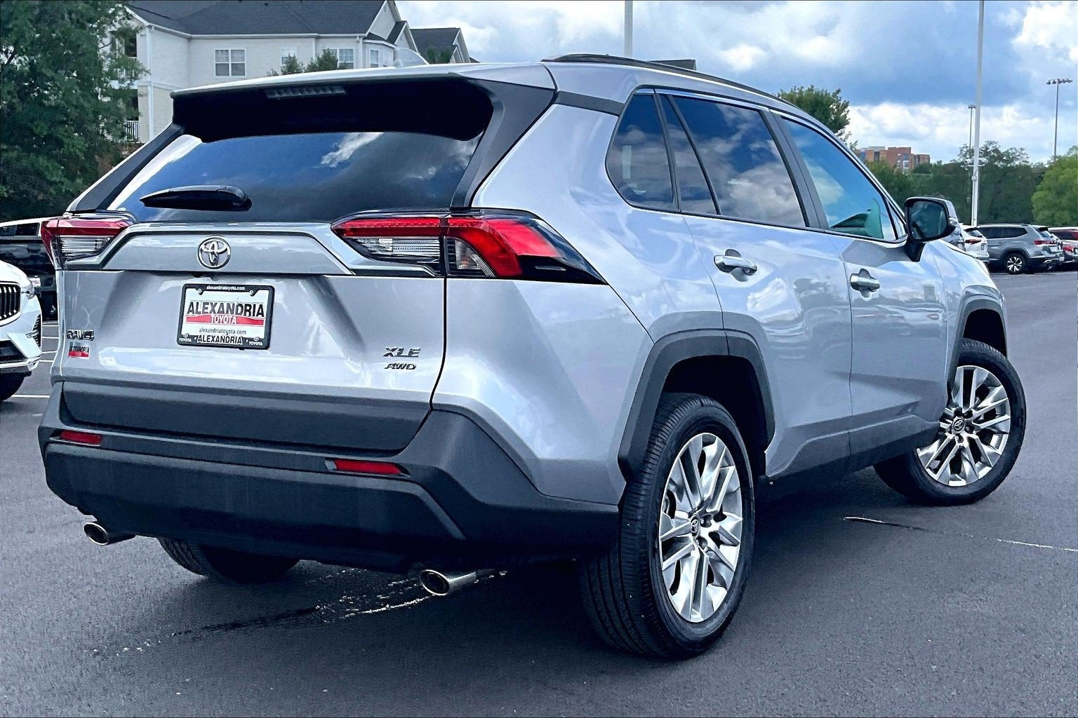 2024 Toyota RAV4 XLE Premium