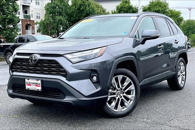 2023 Toyota RAV4 XLE Premium