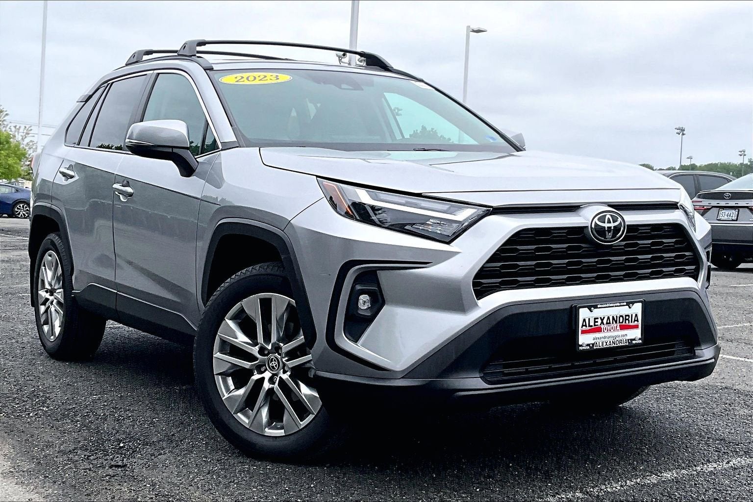 2023 Toyota RAV4 XLE Premium