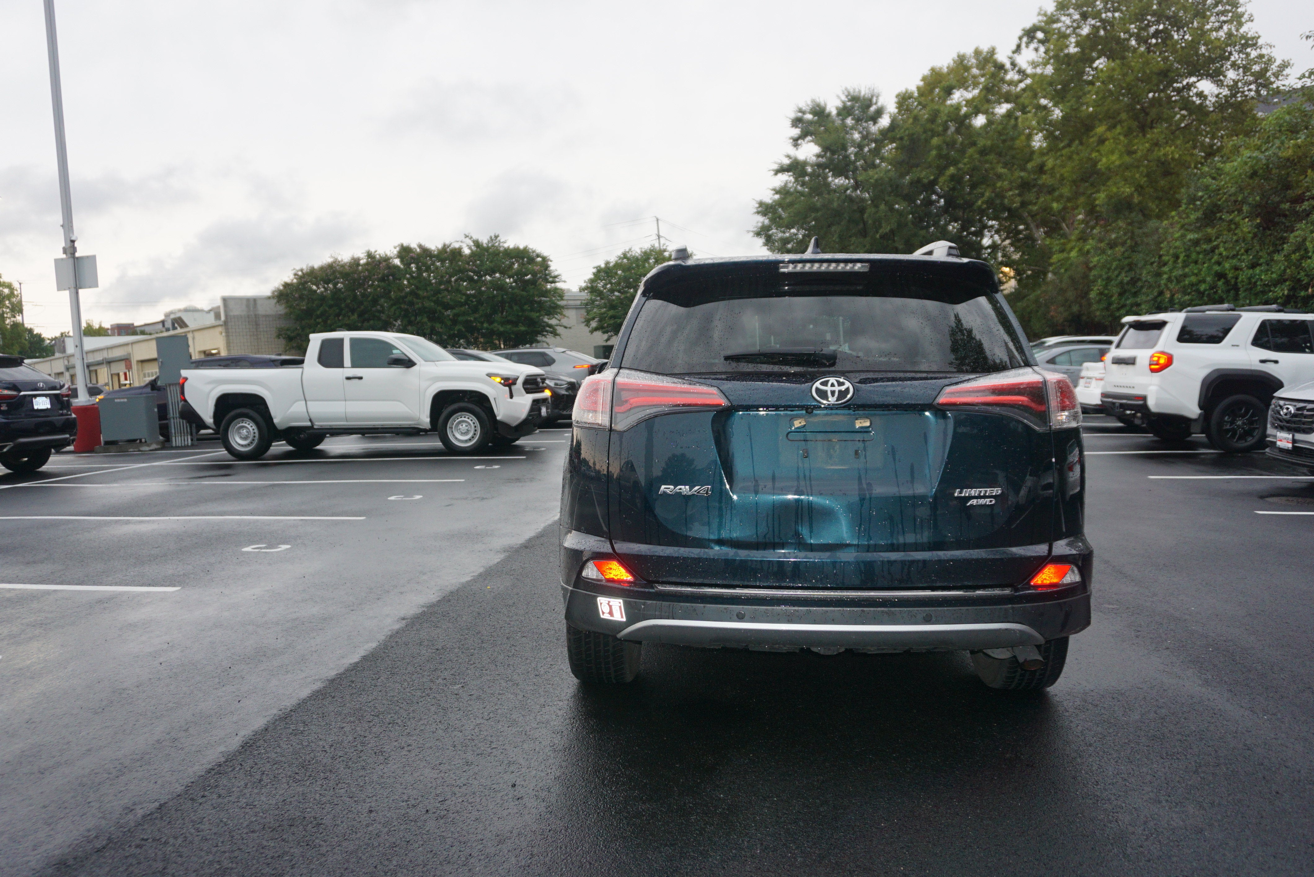 2017 Toyota RAV4 Base