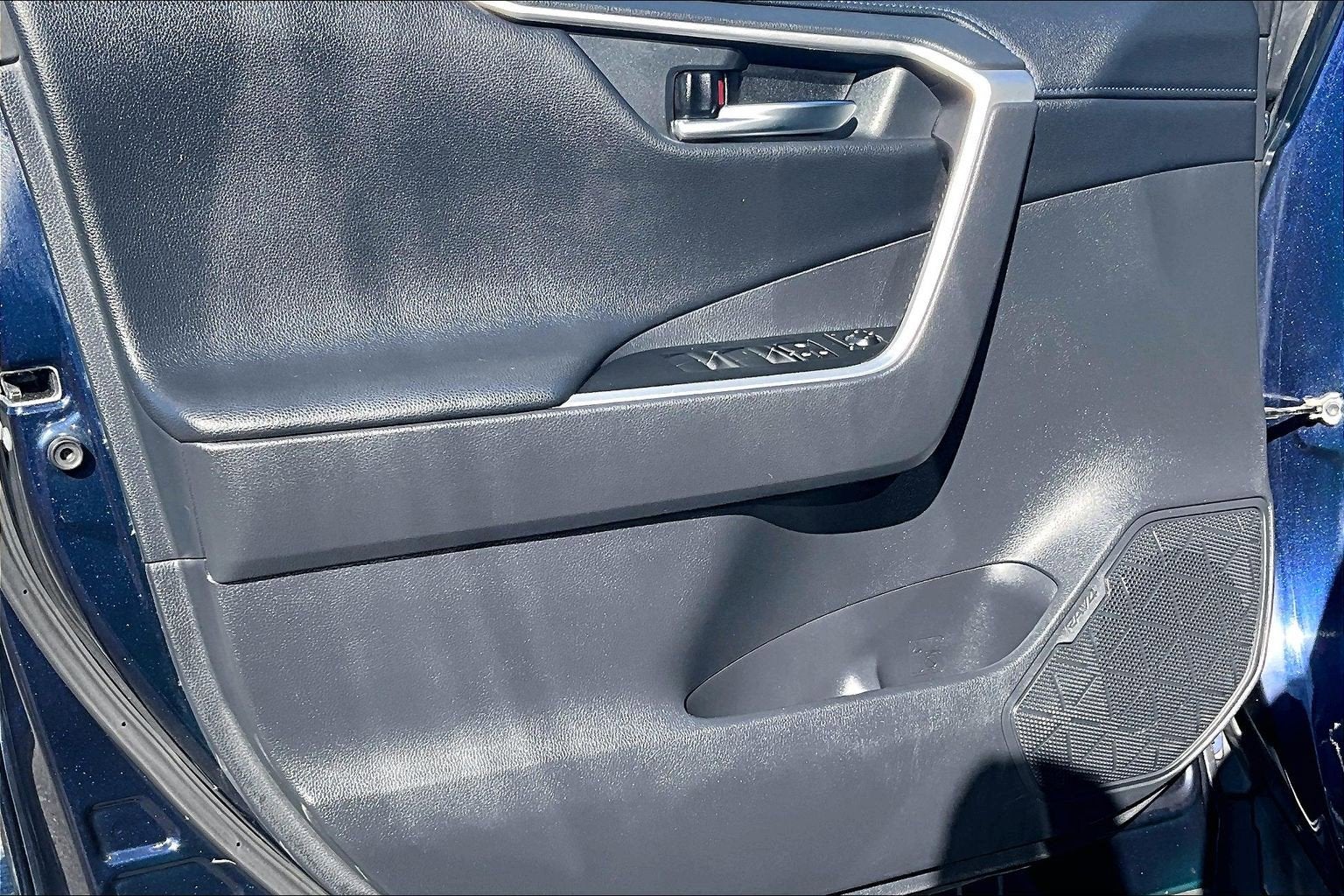 2019 Toyota RAV4 Hybrid XSE