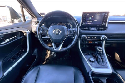 2019 Toyota RAV4 Hybrid XSE