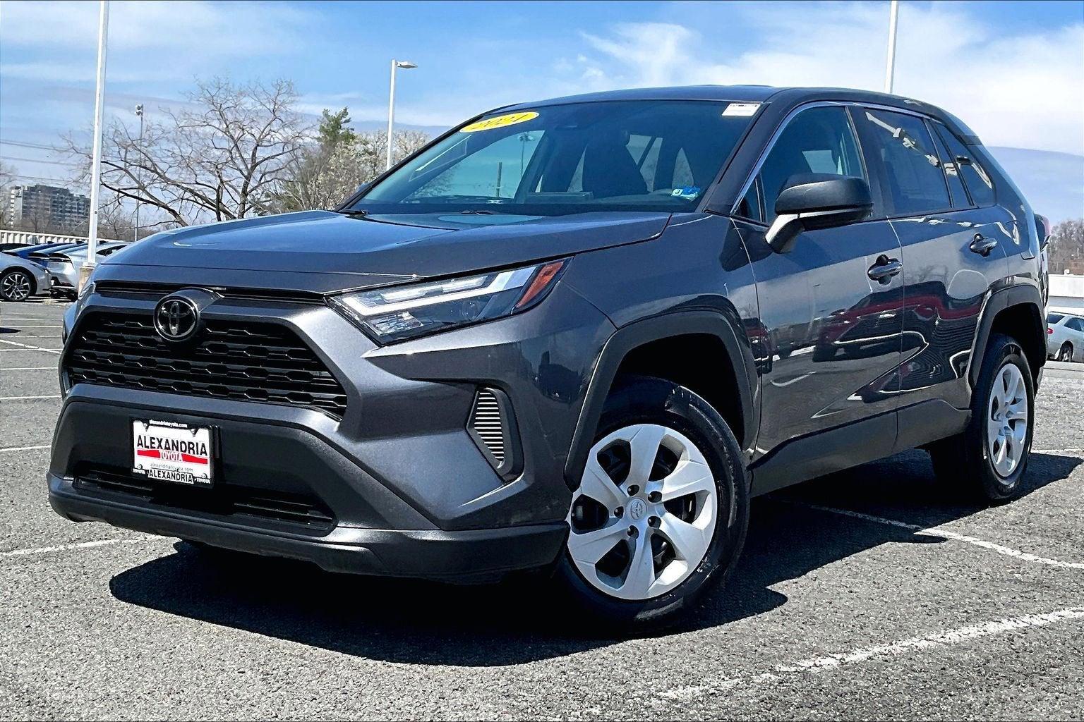 2024 Toyota RAV4 LE