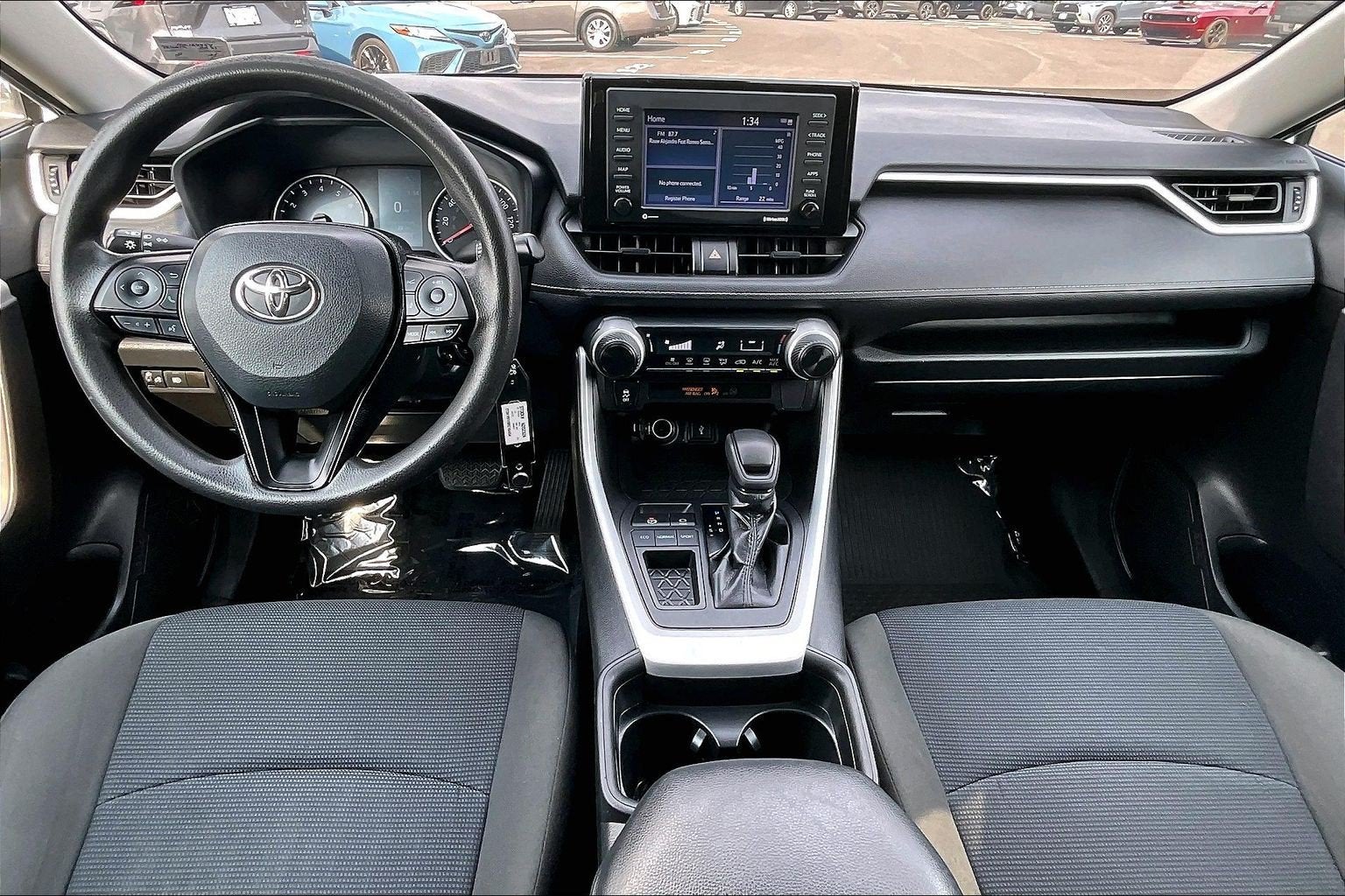 2021 Toyota RAV4 LE
