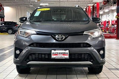 2017 Toyota RAV4 SE