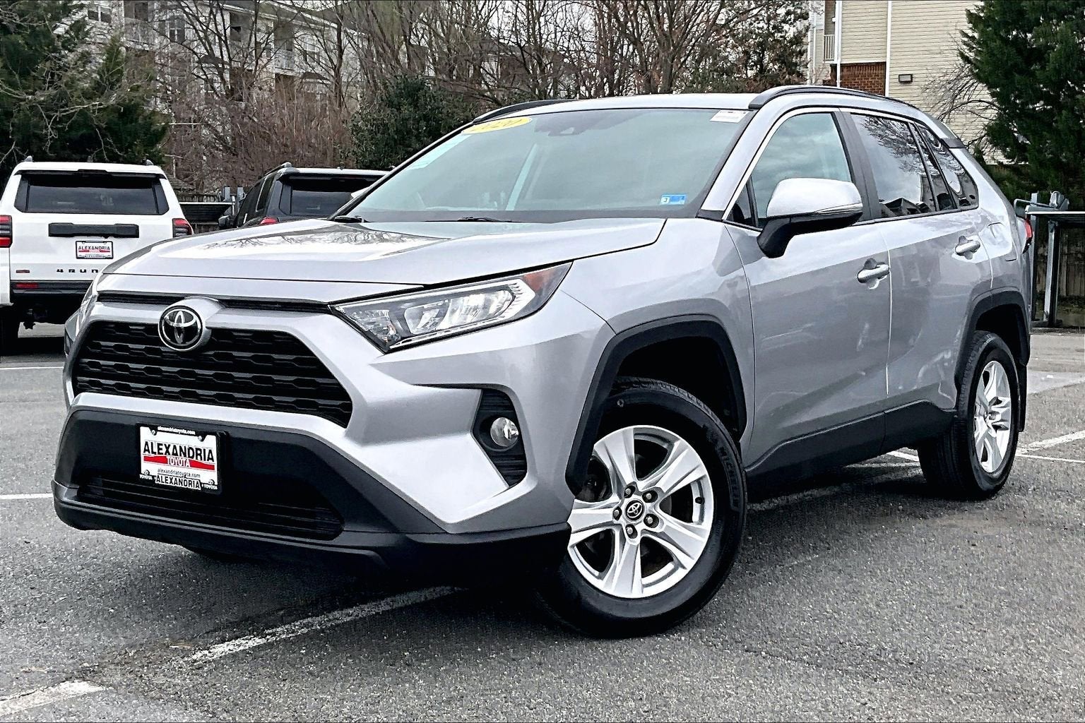 2020 Toyota RAV4 XLE