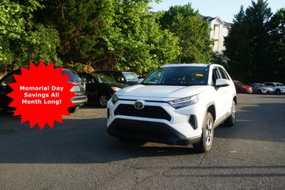 2022 Toyota RAV4 XLE