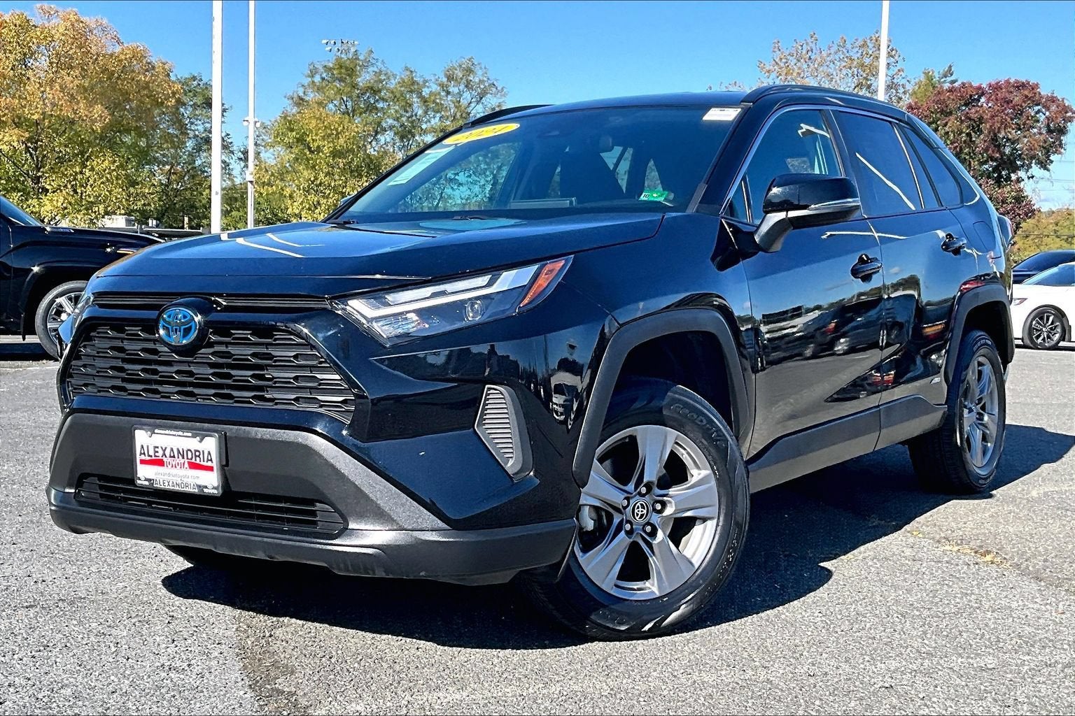 2024 Toyota RAV4 Hybrid XLE