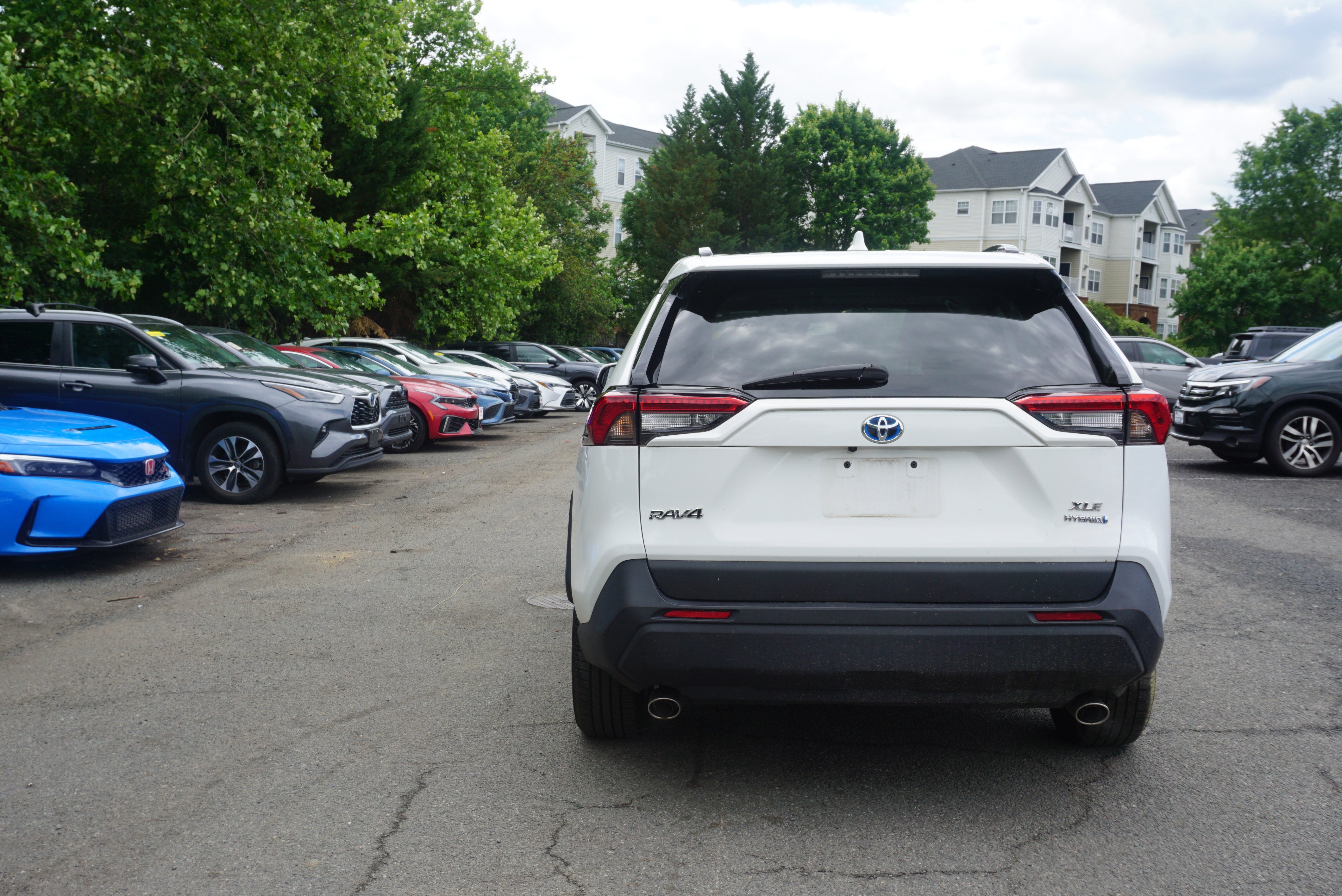 2024 Toyota RAV4 Hybrid XLE