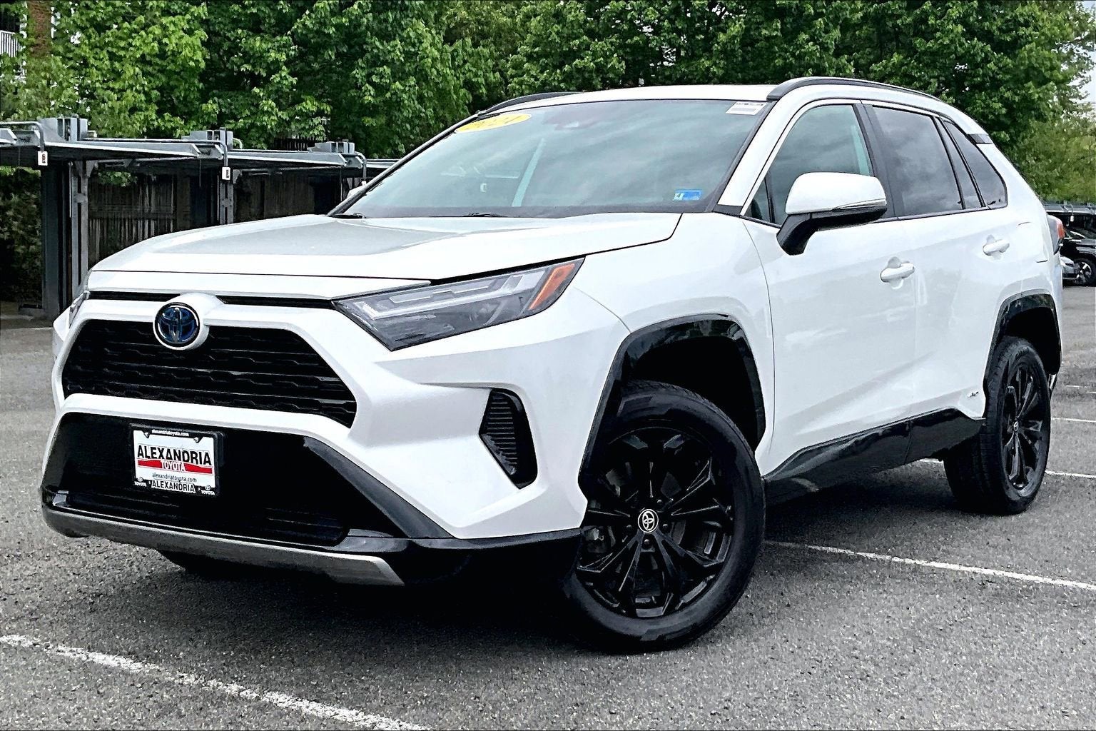 2024 Toyota RAV4 Hybrid SE