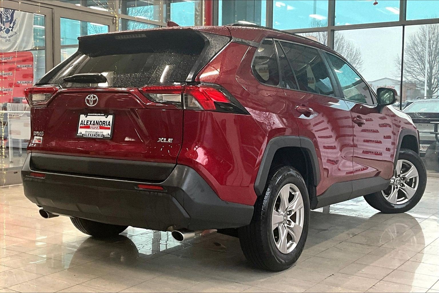 2023 Toyota RAV4 XLE