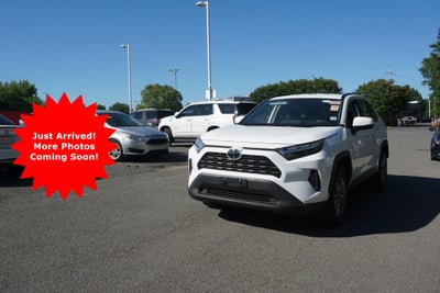 2023 Toyota RAV4 XLE