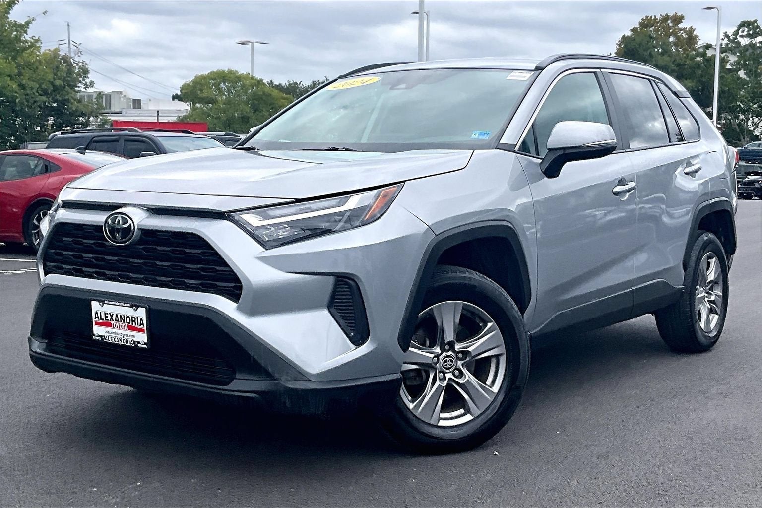 2024 Toyota RAV4 XLE