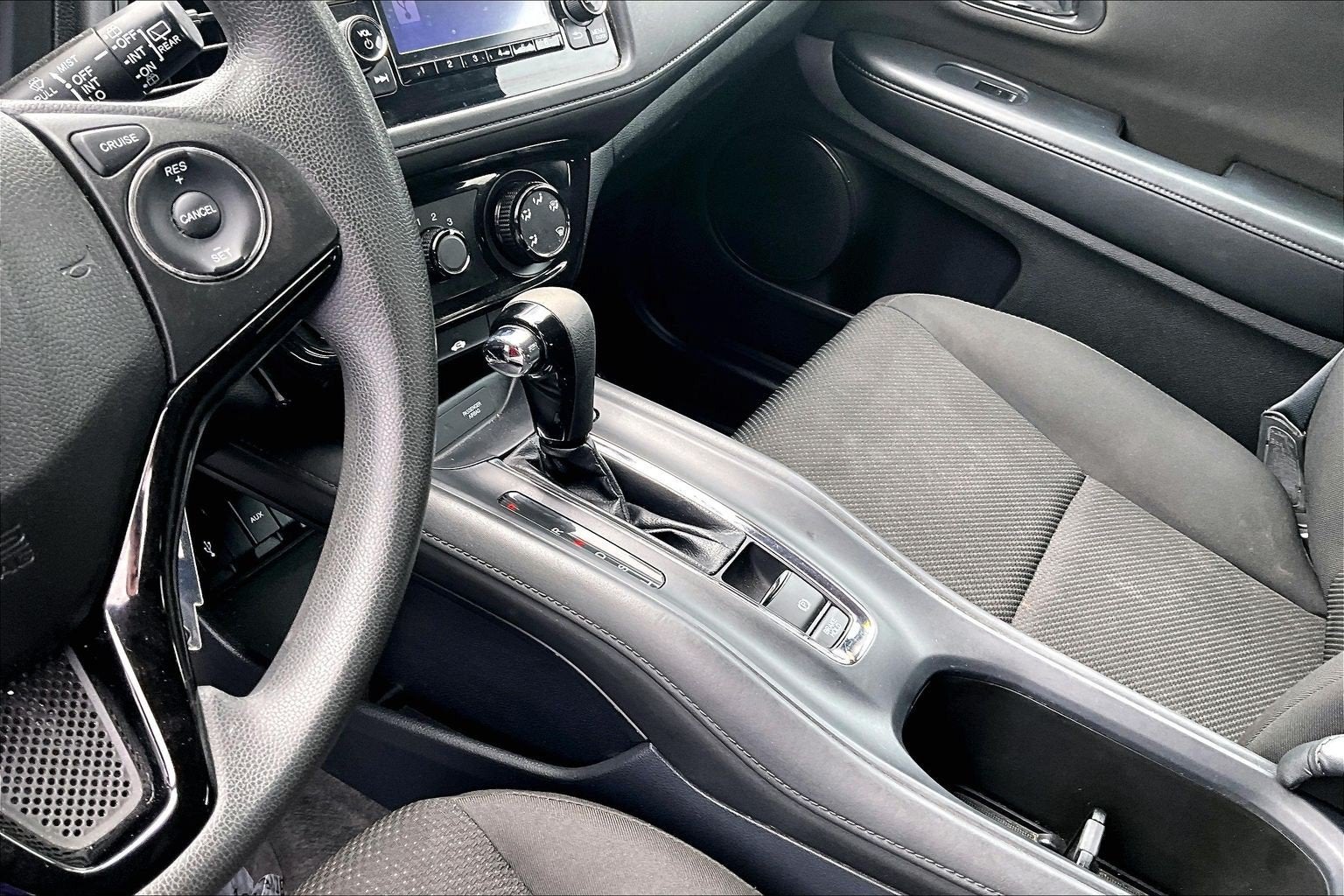 2016 Honda HR-V LX
