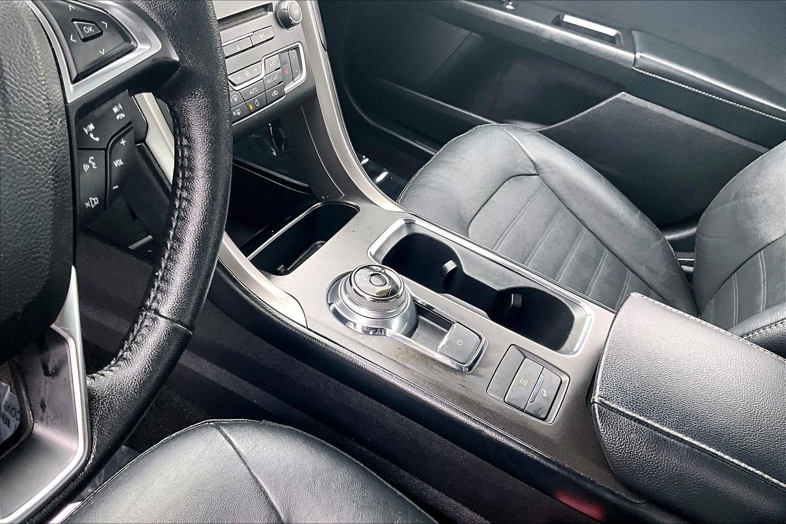 2018 Ford Fusion Hybrid SE