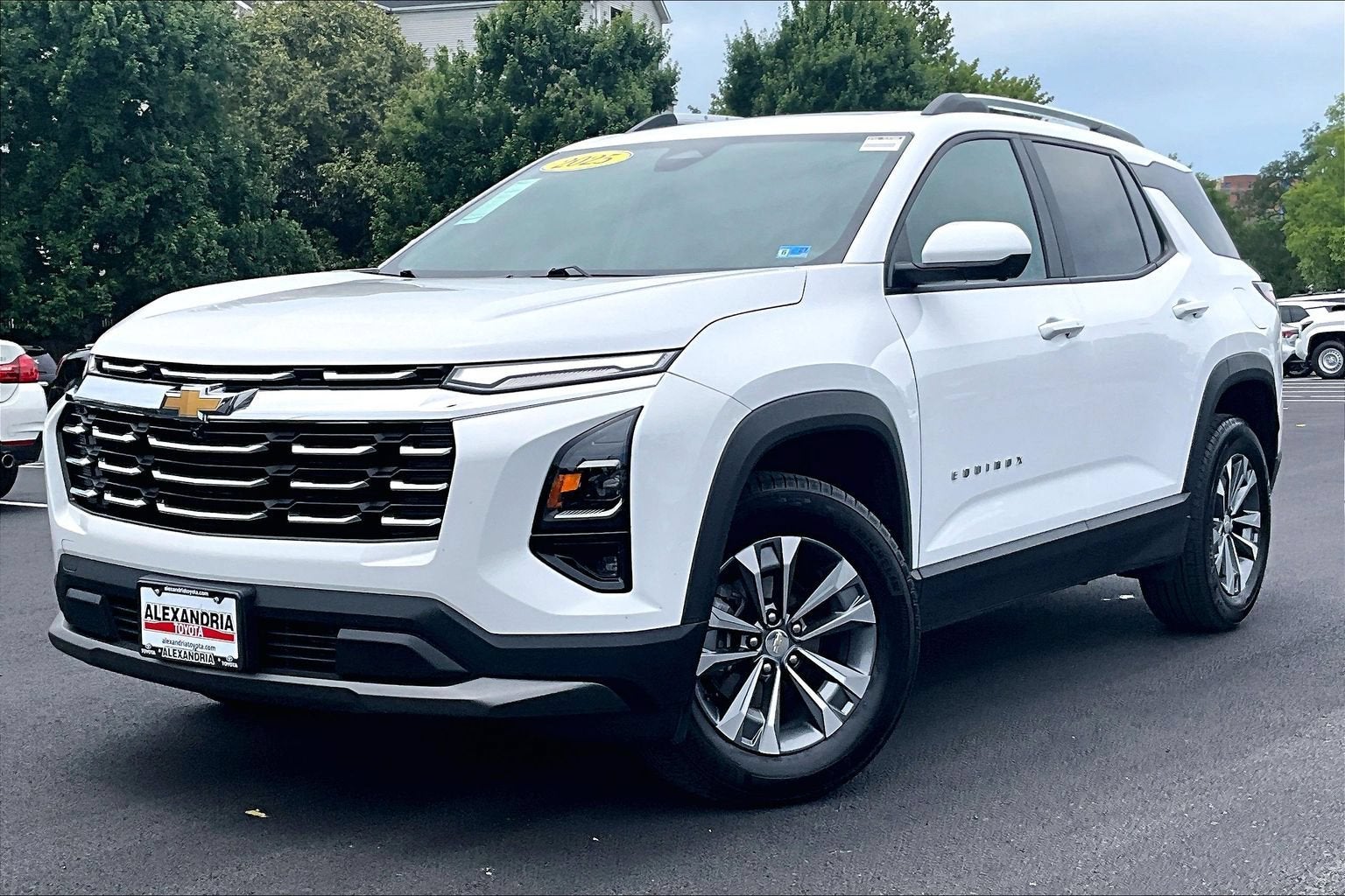 2025 Chevrolet Equinox AWD LT