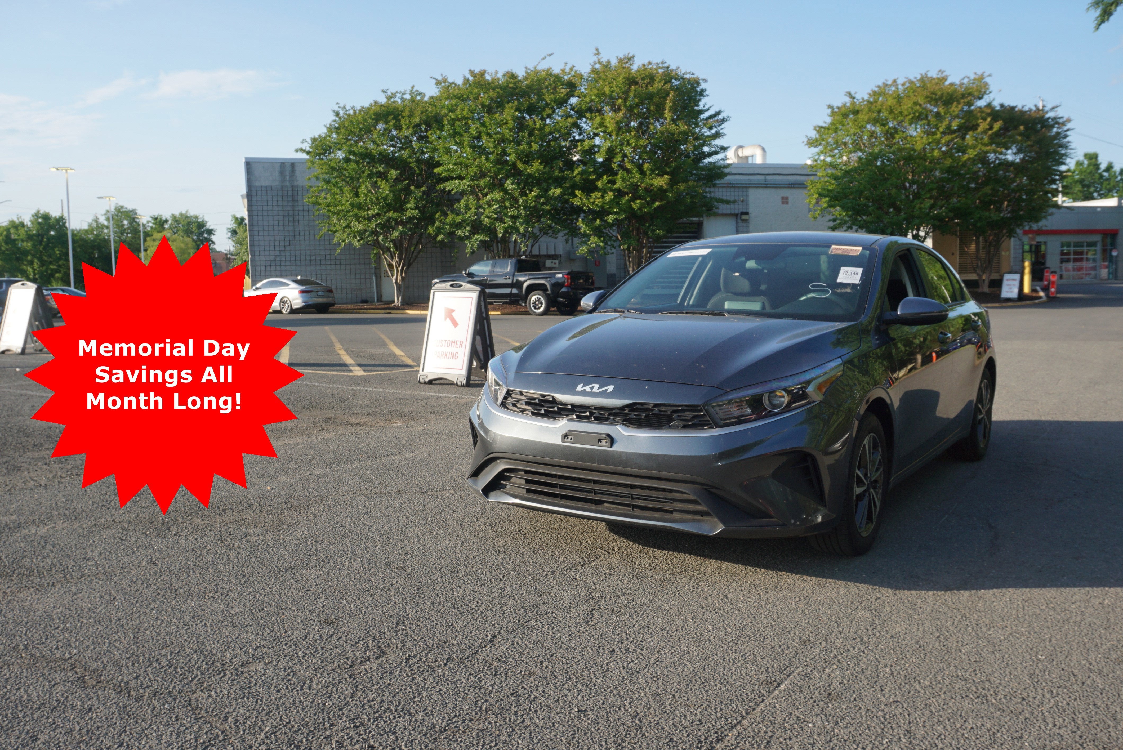 2023 Kia Forte LXS AT's photo