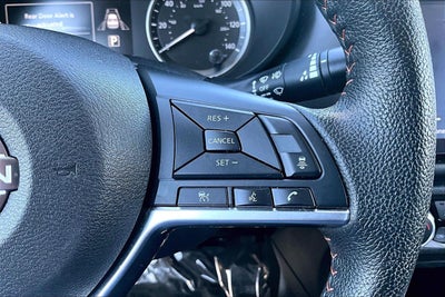 2023 Nissan Versa SR