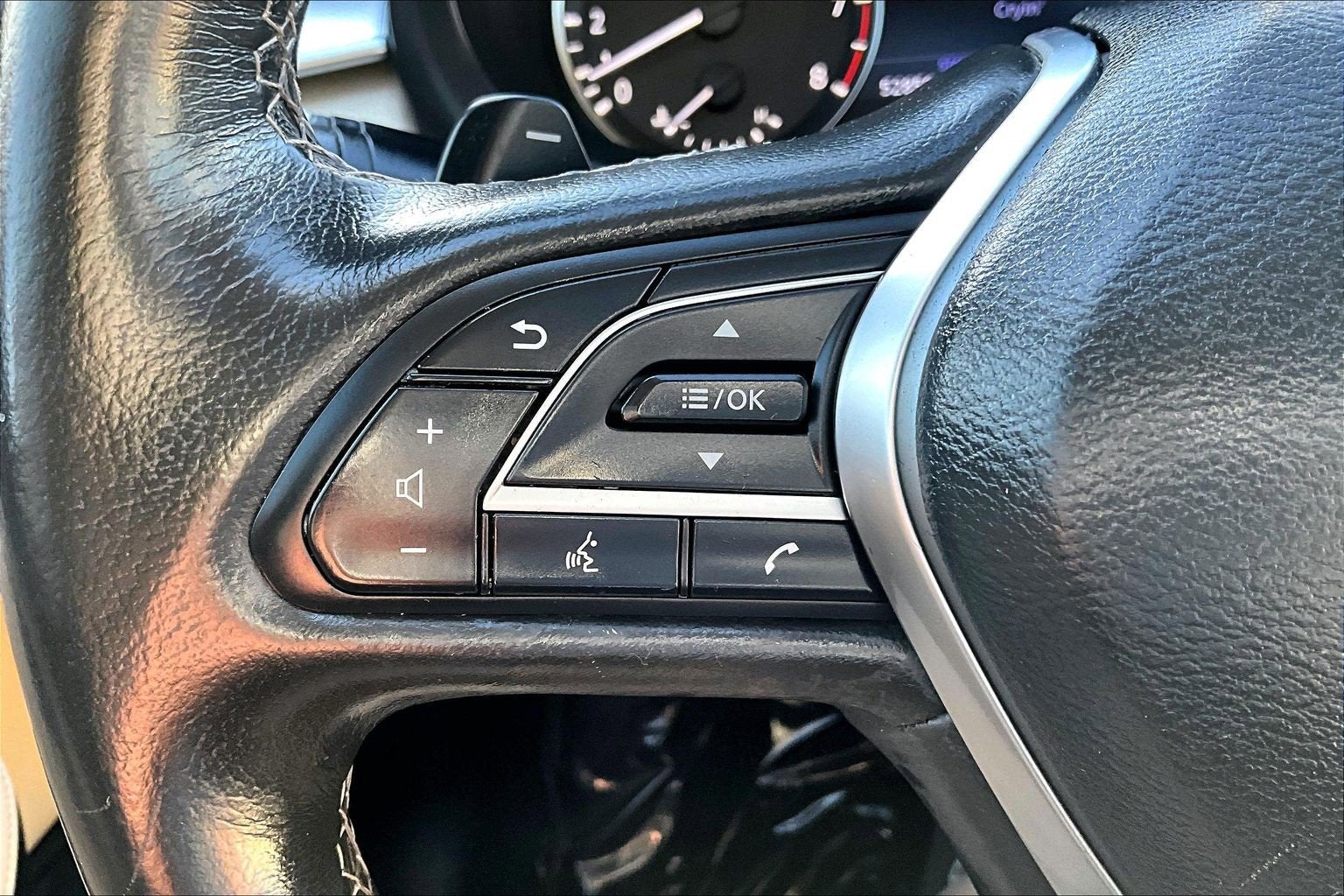 2021 INFINITI QX50 LUXE