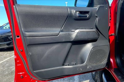 2022 Toyota Tacoma 4WD TRD Off Road