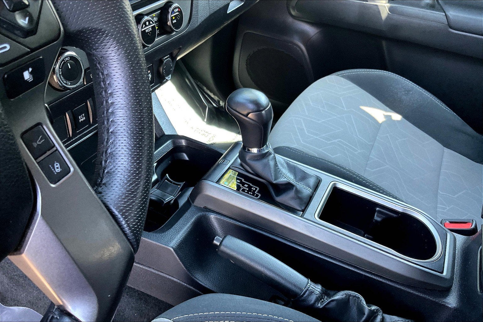 2022 Toyota Tacoma 4WD TRD Off Road