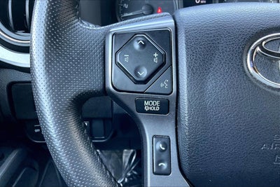 2022 Toyota Tacoma 4WD TRD Off Road