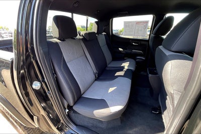 2022 Toyota Tacoma 4WD TRD Off Road