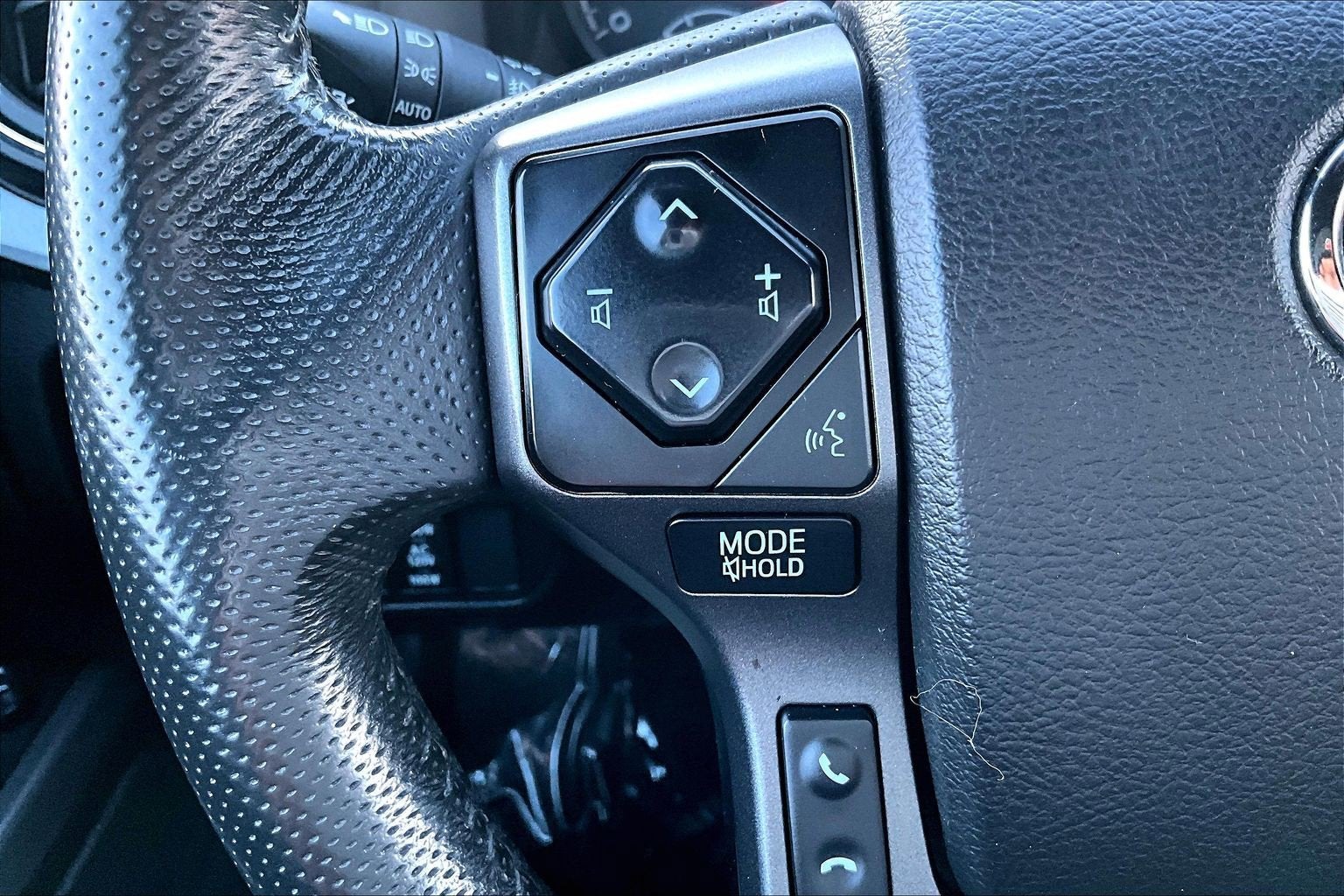 2022 Toyota Tacoma 4WD TRD Sport