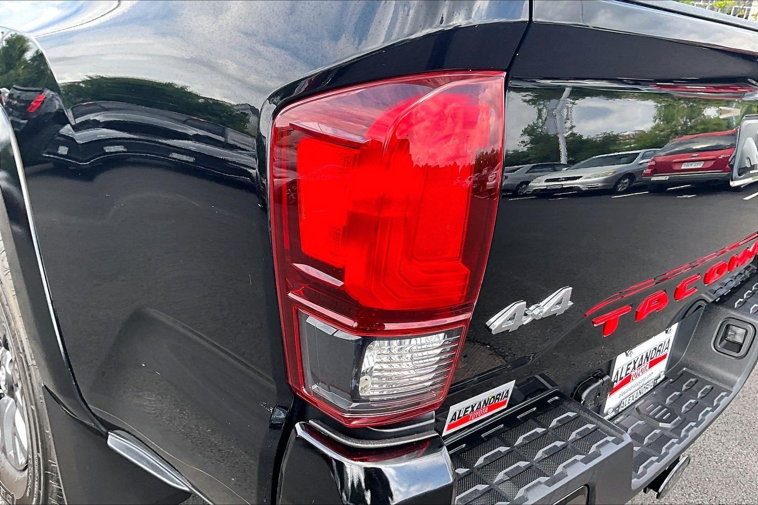 2023 Toyota Tacoma 4WD SR5