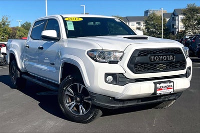 2017 Toyota Tacoma TRD Sport